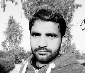 Tara, 26, Tandlianwala