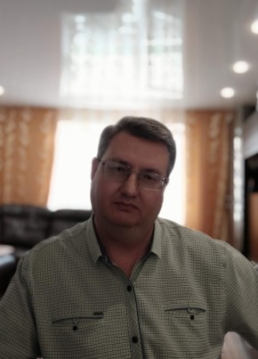 Иван из Красноярска 52 года