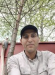 علي, 19  , Cairo