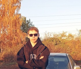 Vladimir, 21, Omsk