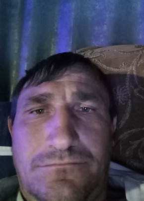 Алексей 42 года