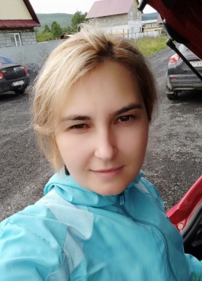 Lena, 43, Россия, Златоуст