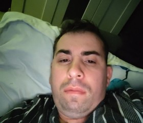 Valentin, 30, Sector 5