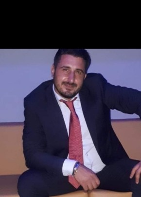 Salvatore, 34, Repubblica Italiana, Afragola