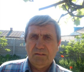 олег, 69 лет, Керчь
