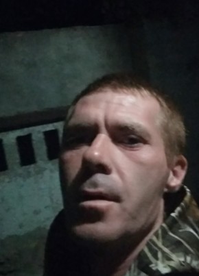 Александр, 37, Россия, Челбасская
