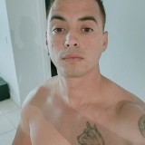 Ray, 19  , Tamiami