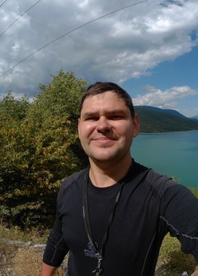 Артем, 36, Россия, Эжва