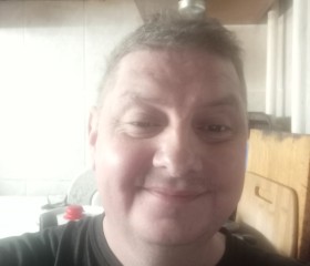 Artemiy Gusev, 45, Saint Petersburg