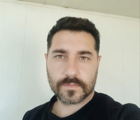 Sia, 34, Hamadan