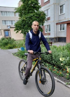 Леонид из Ульяновска 38 лет
