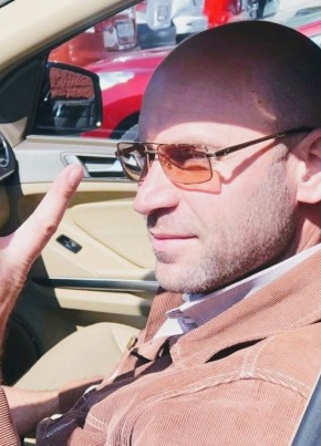 Alex, 45, Russia, Moscow