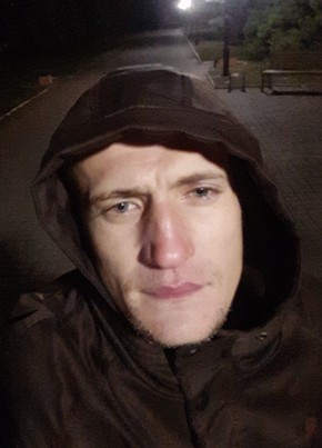 Богдан, 33, Россия, Ноябрьск
