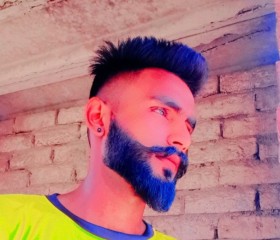 Kashif, 19, Raja Jang