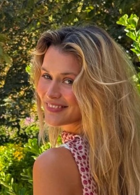 Yulia 39 лет