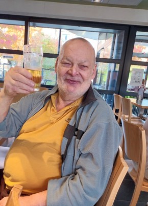 GERARD, 71, Koninkrijk België, Boom