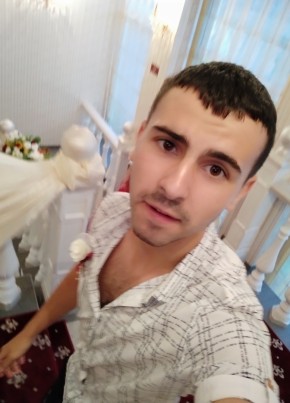 Dmitriy, 26, Romania, Sectorul 4