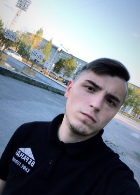 Максим, 29, Россия, Оленегорск