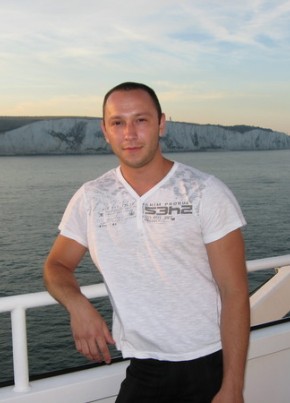 Андрей, 42, United Kingdom, Boston