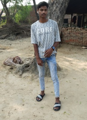Vimal kumar, 18, India, Sultānpur