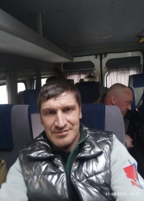 Павел из Сургута 45 лет