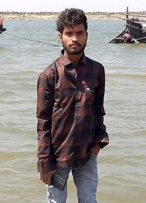 Roshan Kumar, 18, India, Lucknow