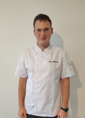 Yab из Torcy 21 год