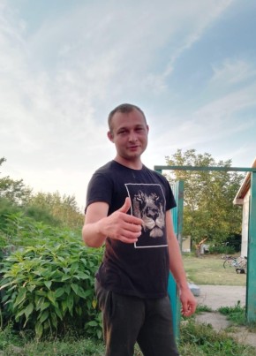 Антон, 18, Россия, Тихорецк