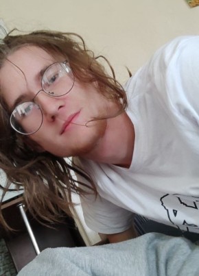 Егор, 20, Россия, Адамовка