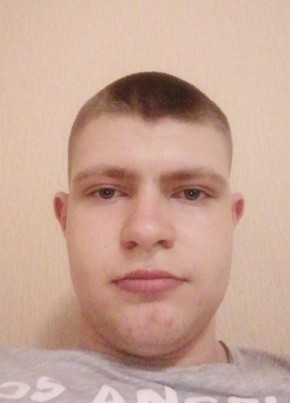 Влад из Старого Оскола 22 года