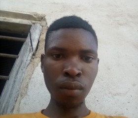 Robert, 23 года, Mwanza