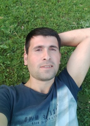Ahmet Öztürk, 29, Türkiye Cumhuriyeti, Karabük