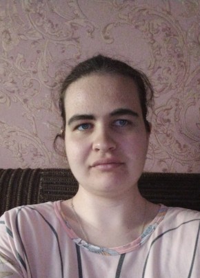 Анна из Корсакова 24 года