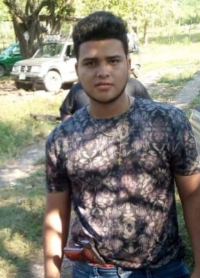 Edgardo, 25, República de Honduras, San Pedro Sula