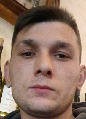Василий, 27, Россия, Родниковое