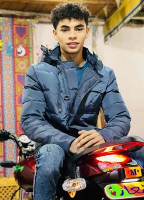 Ahmed, 18, جمهورية مصر العربية, بنها