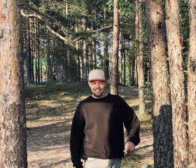 Maksim, 43, Saint Petersburg