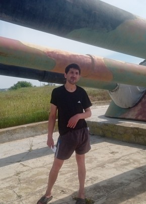 Роман из Находки 42 года