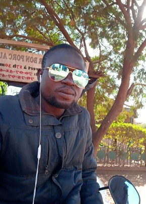 boss, 38, Burkina Faso, Ouagadougou
