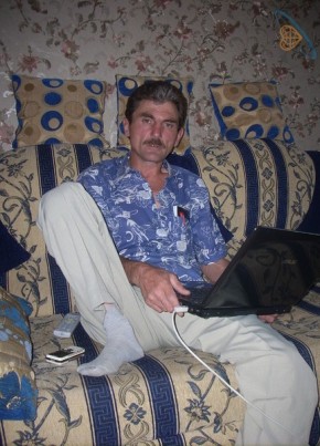 александр, 61, Россия, Кинель