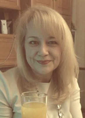 Алина, 59, Россия, Москва