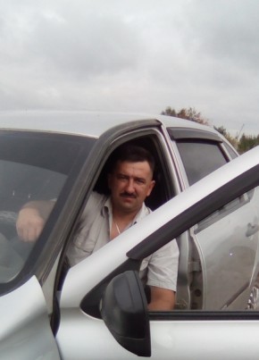 Sergey, 44, Russia, Nizhniy Ingash