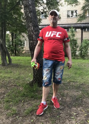 кирилл, 46, Россия, Ковров
