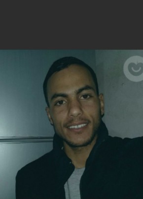 Soman, 28, People’s Democratic Republic of Algeria, Tlemcen