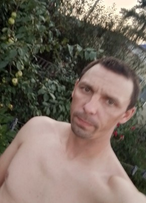 Слава из Карасука 32 года