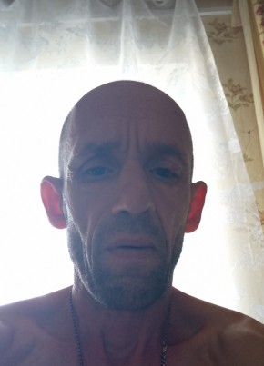 Андрей Буденный из Георгиевска 46 лет