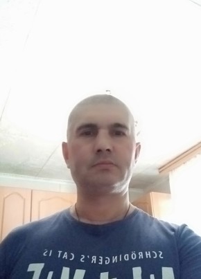 Юрий, 51, Россия, Железногорск (Курская обл.)