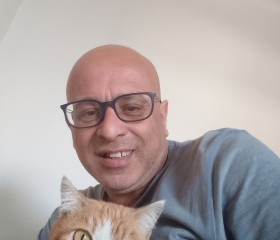 Omer Al, 46, Aylesbury
