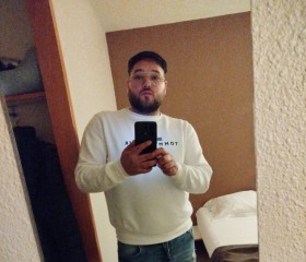 Elvine, 25, Besancon