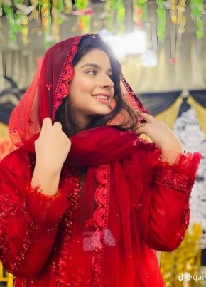 Manahel, 19, پاکستان, پشاور